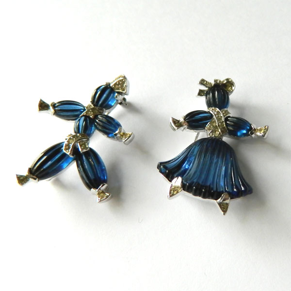 Trifari rag doll brooch set