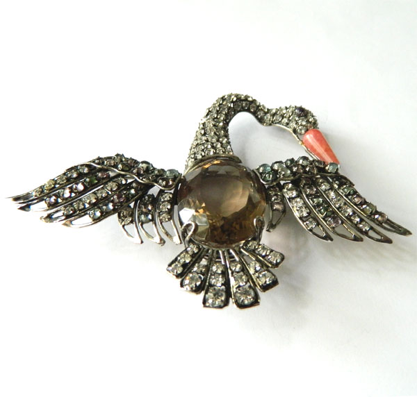 Iradj Moini bird brooch