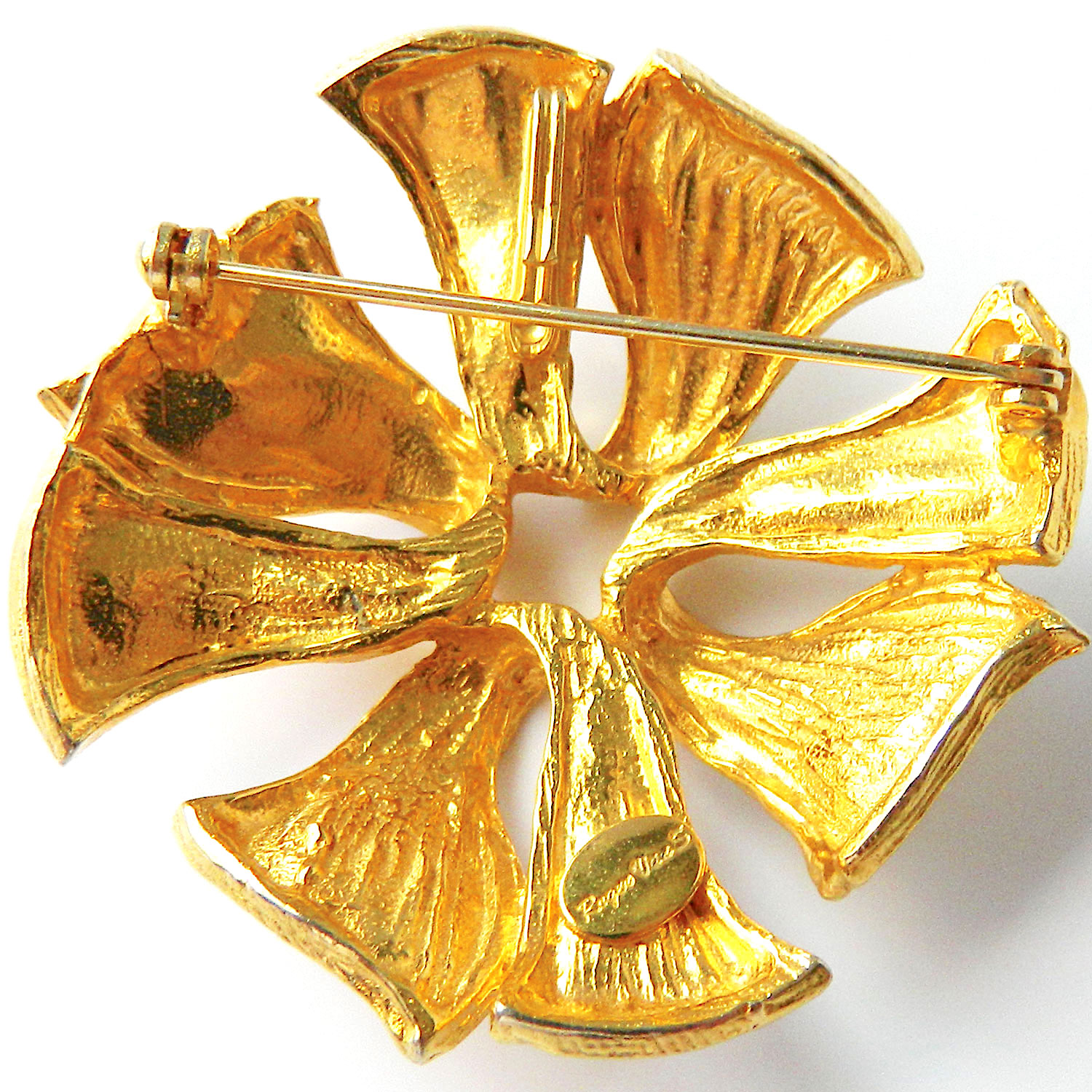 Roger Van S brooch