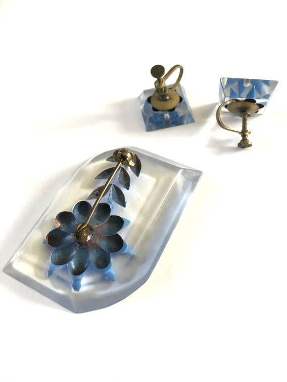 1940's lucite brooch