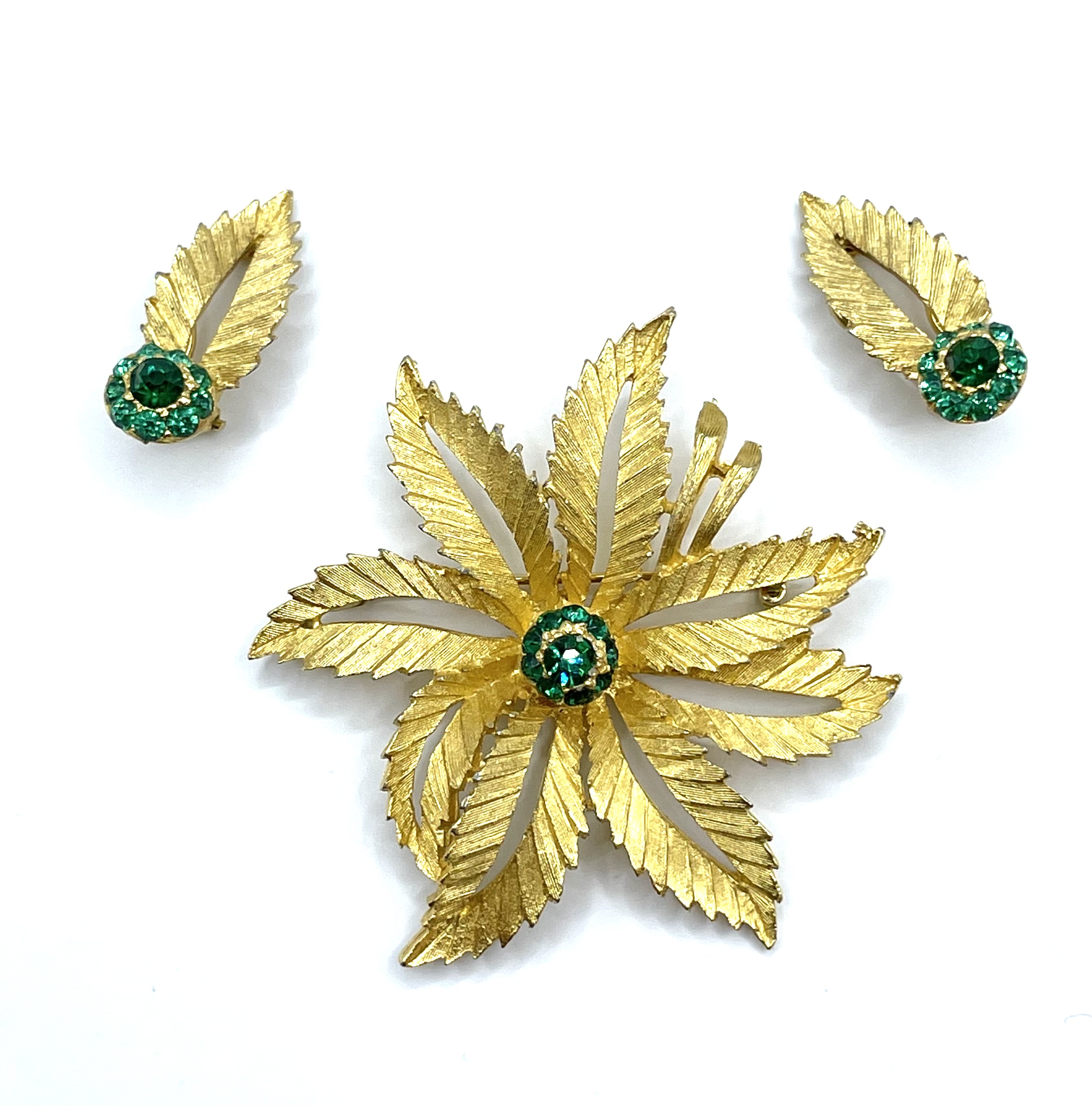 Rhinestone brooch and earring set