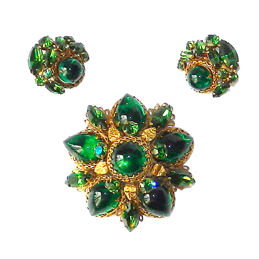 Regency rhinestone brooch