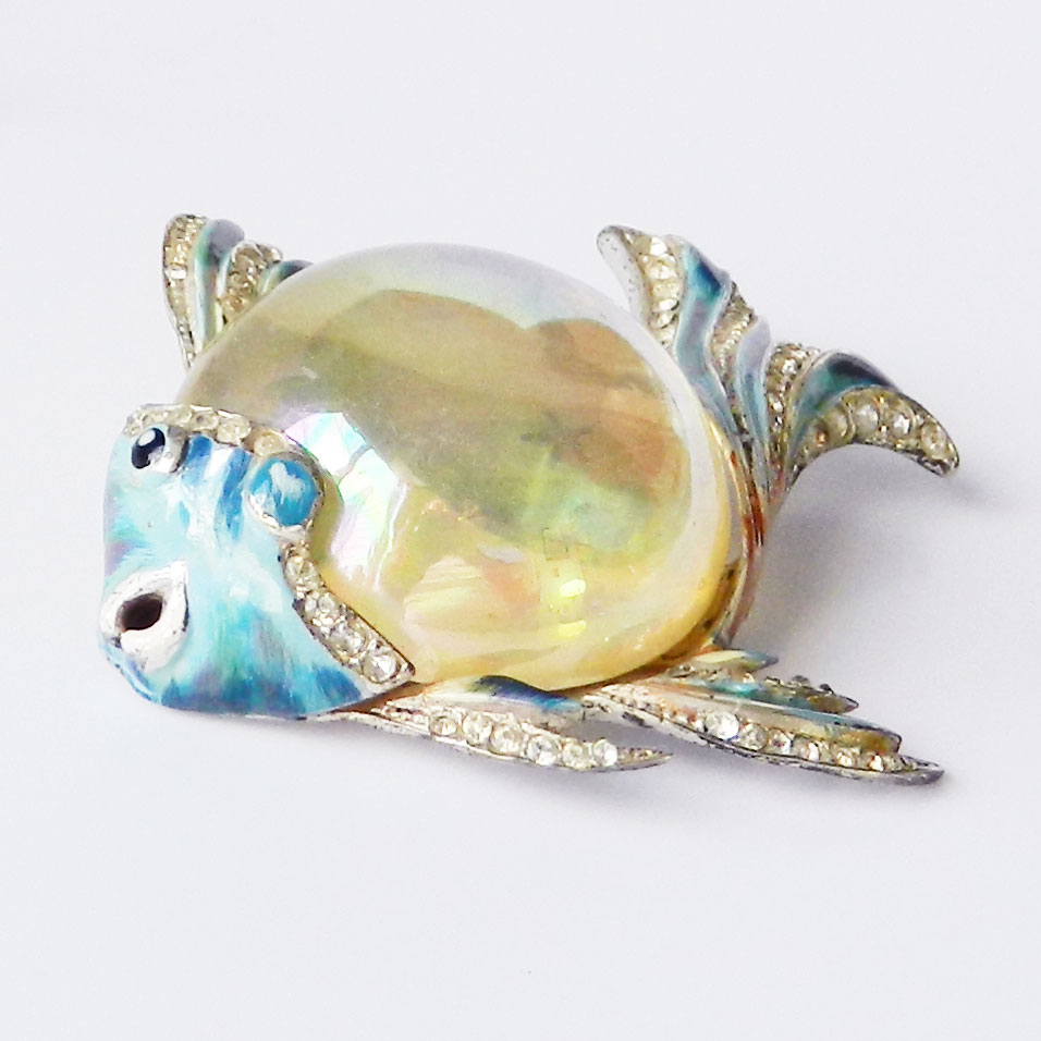 1940's Coro Angelfish jelly belly brooch