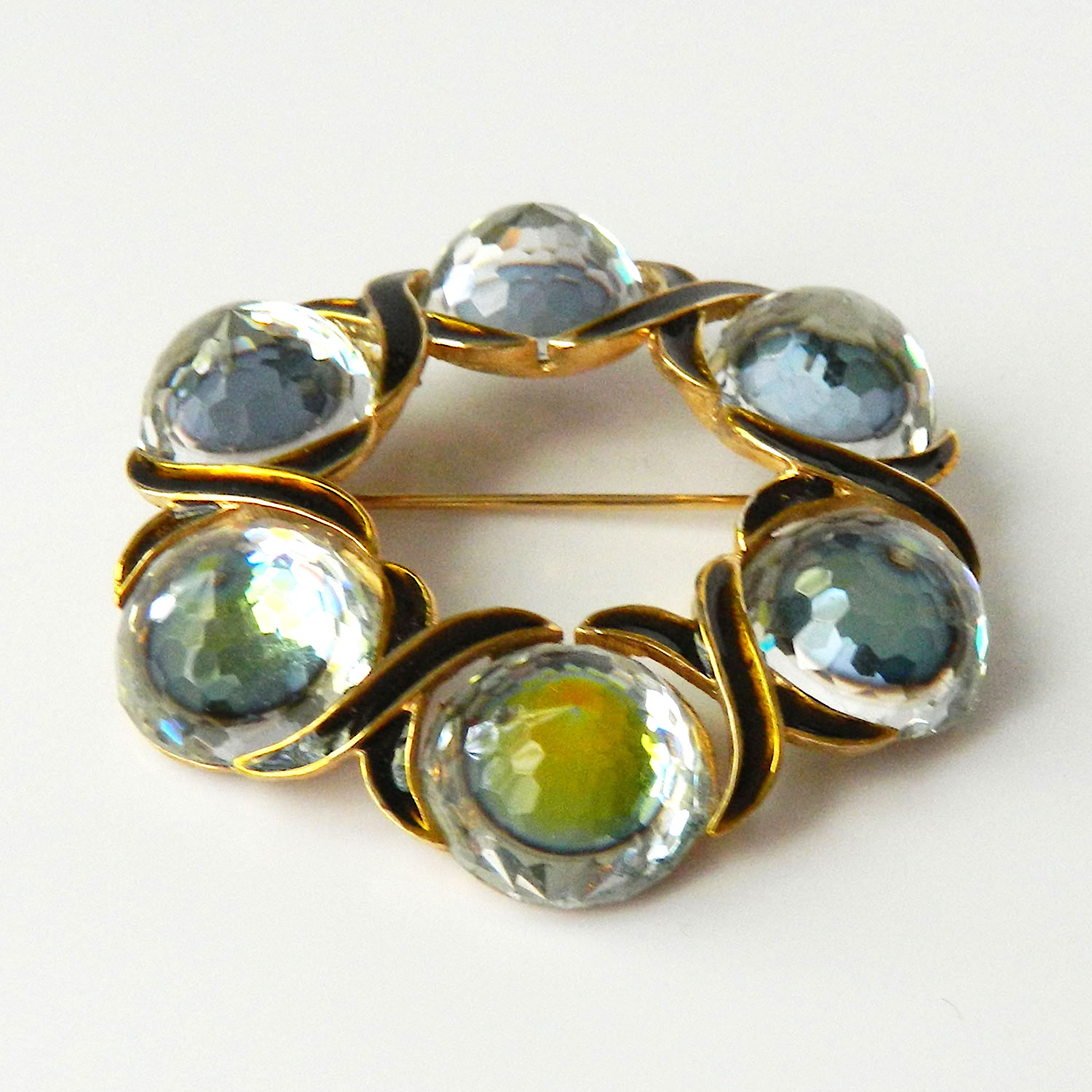 Vendome rhinestone brooch set