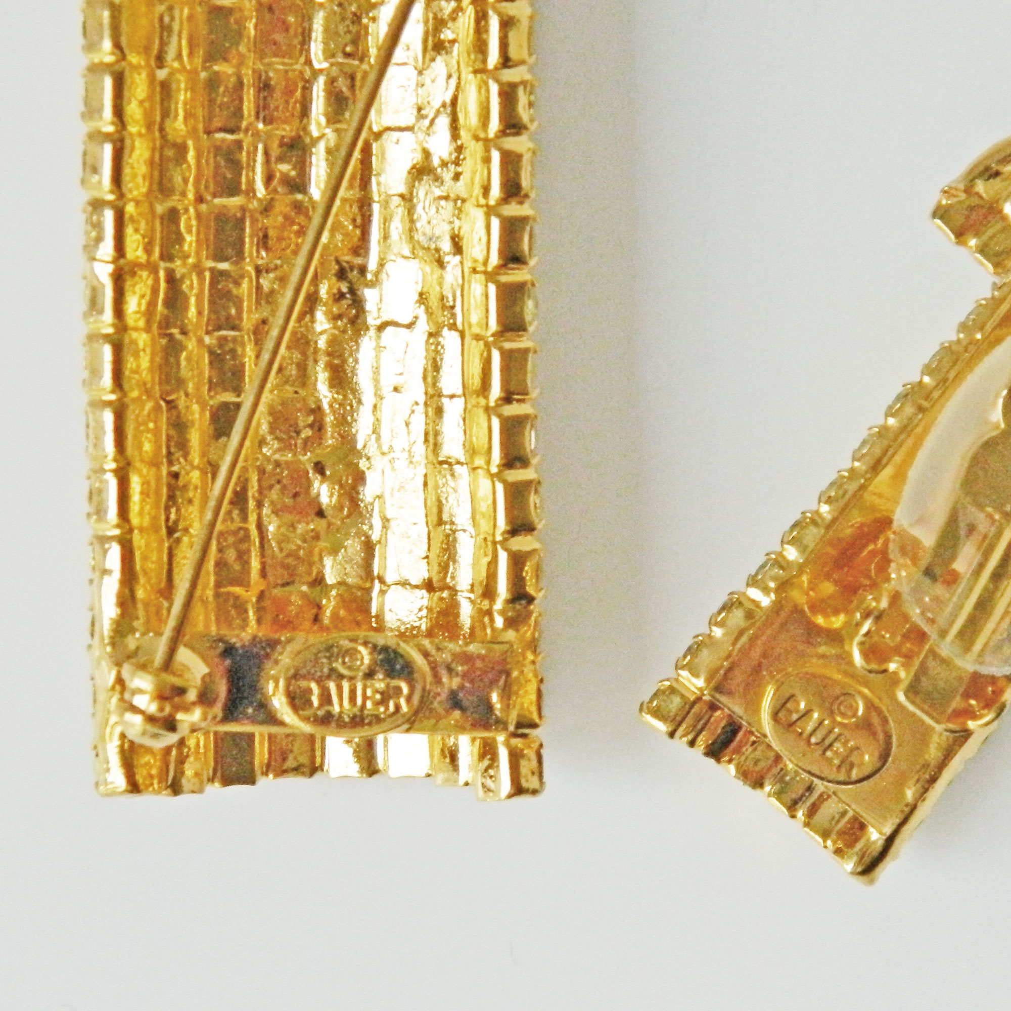 Dorothy Bauer rhinestone brooch and earring set