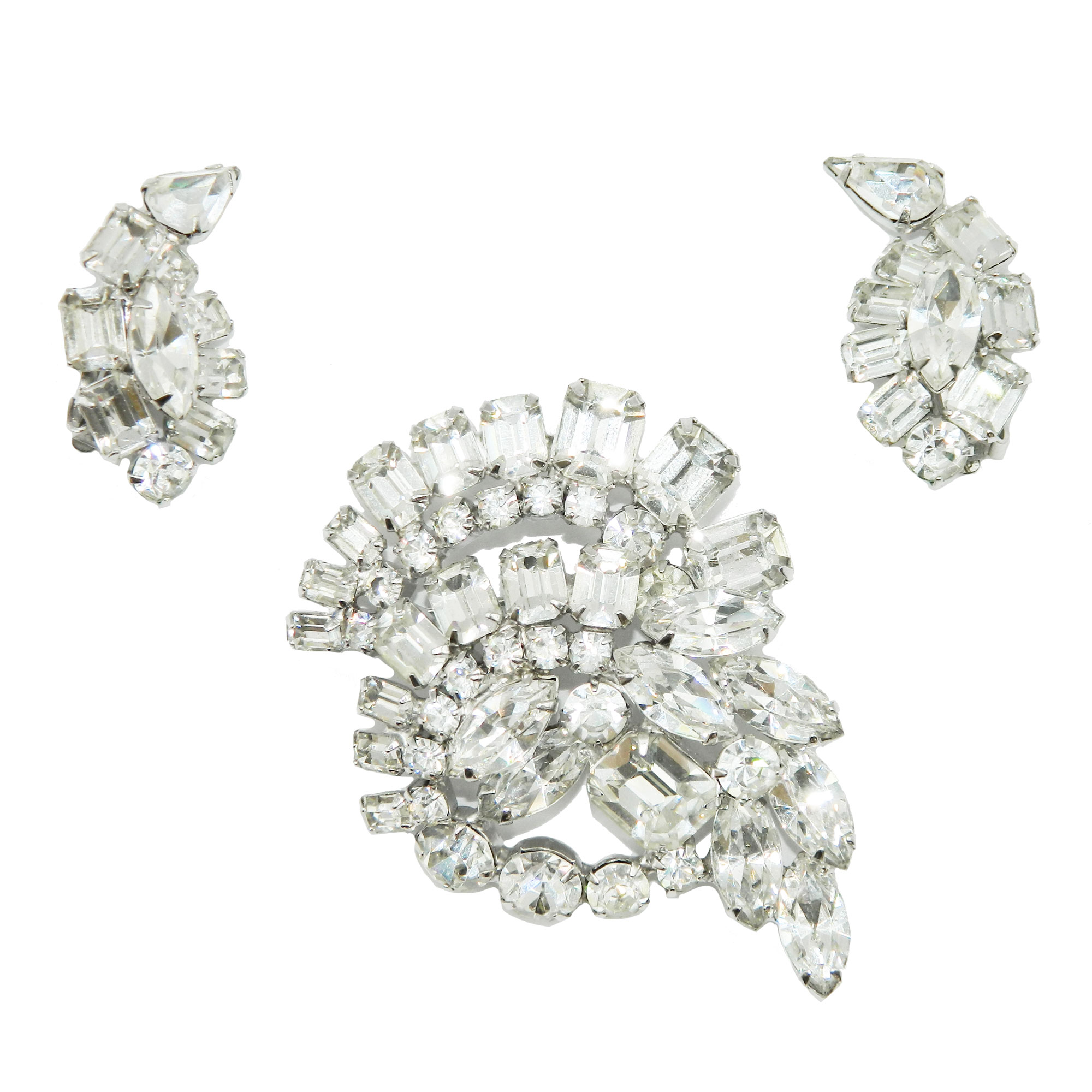 1950s Kramer rhinestone brooch and earring set