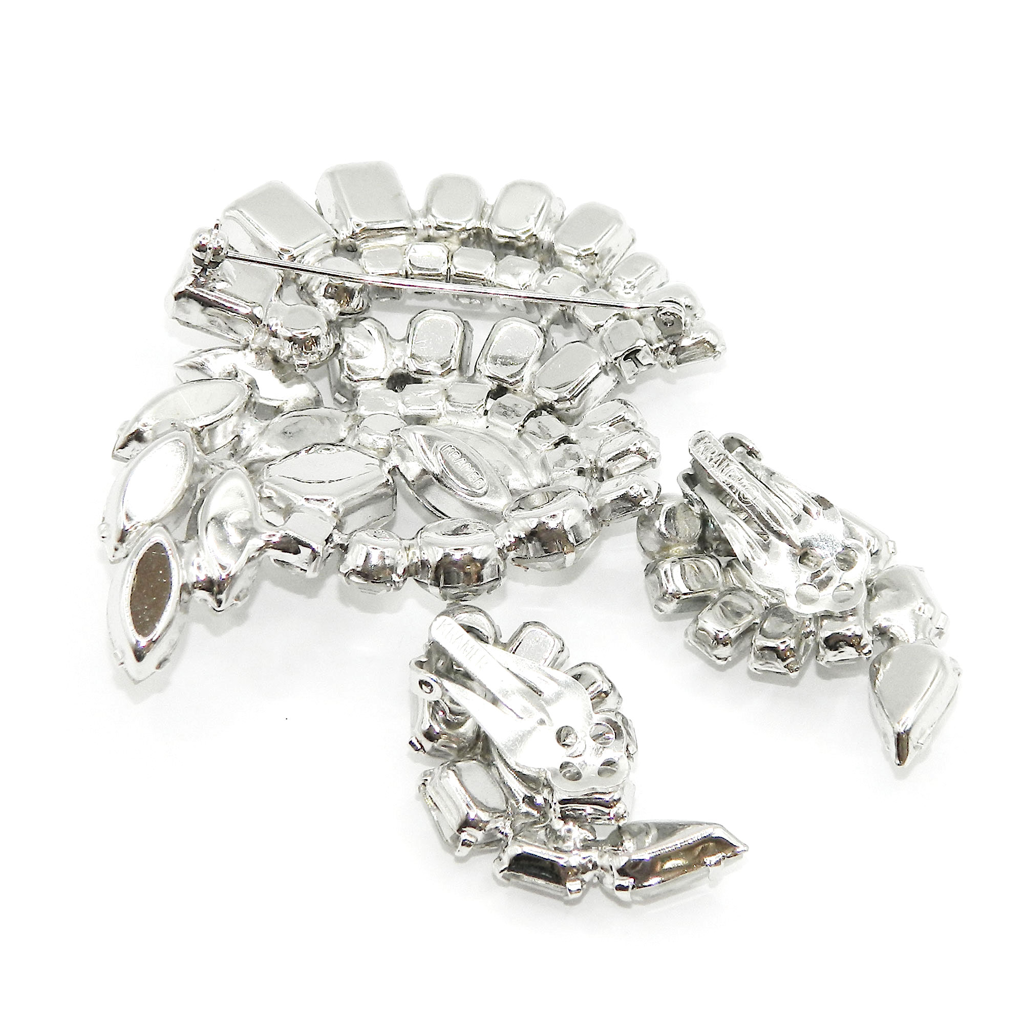 1950s Kramer rhinestone brooch and earring set