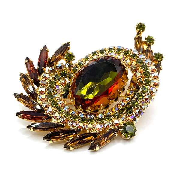 1960s Juliana rhinestone brooch and earring set