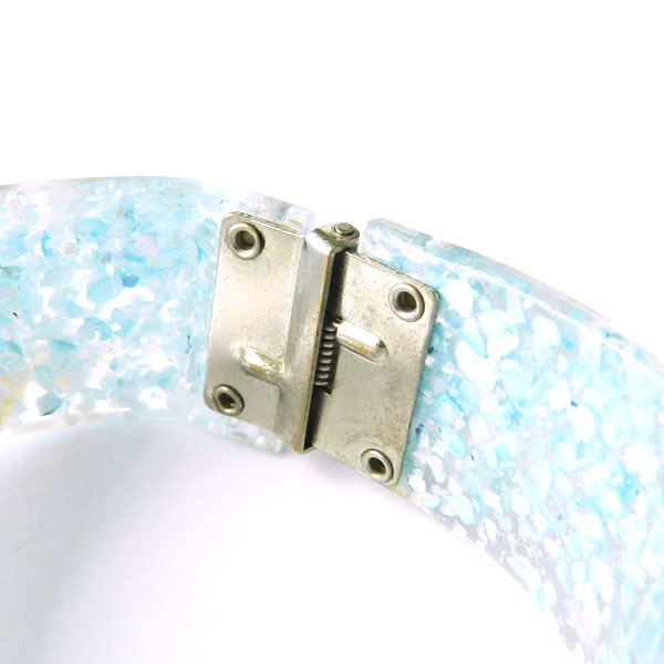 1950's confetti lucite bracelet