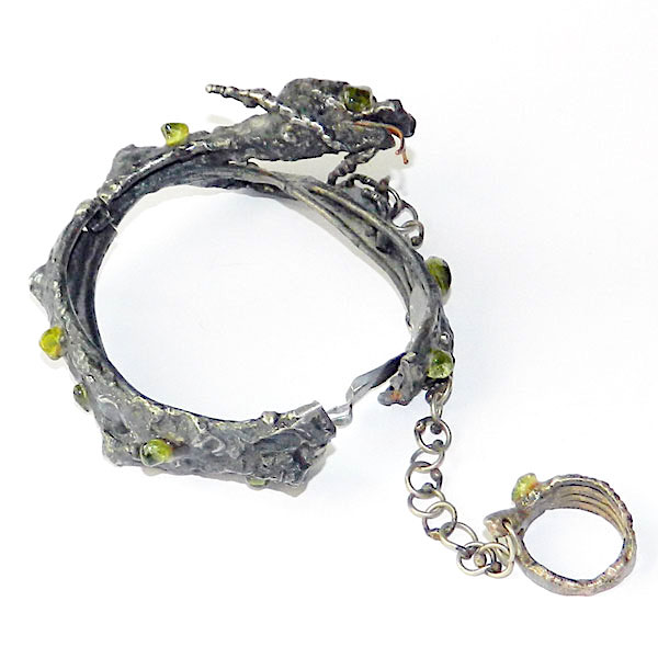 Har dragon bracelet