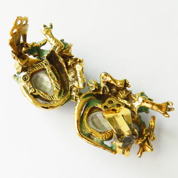 Har dragon earrings