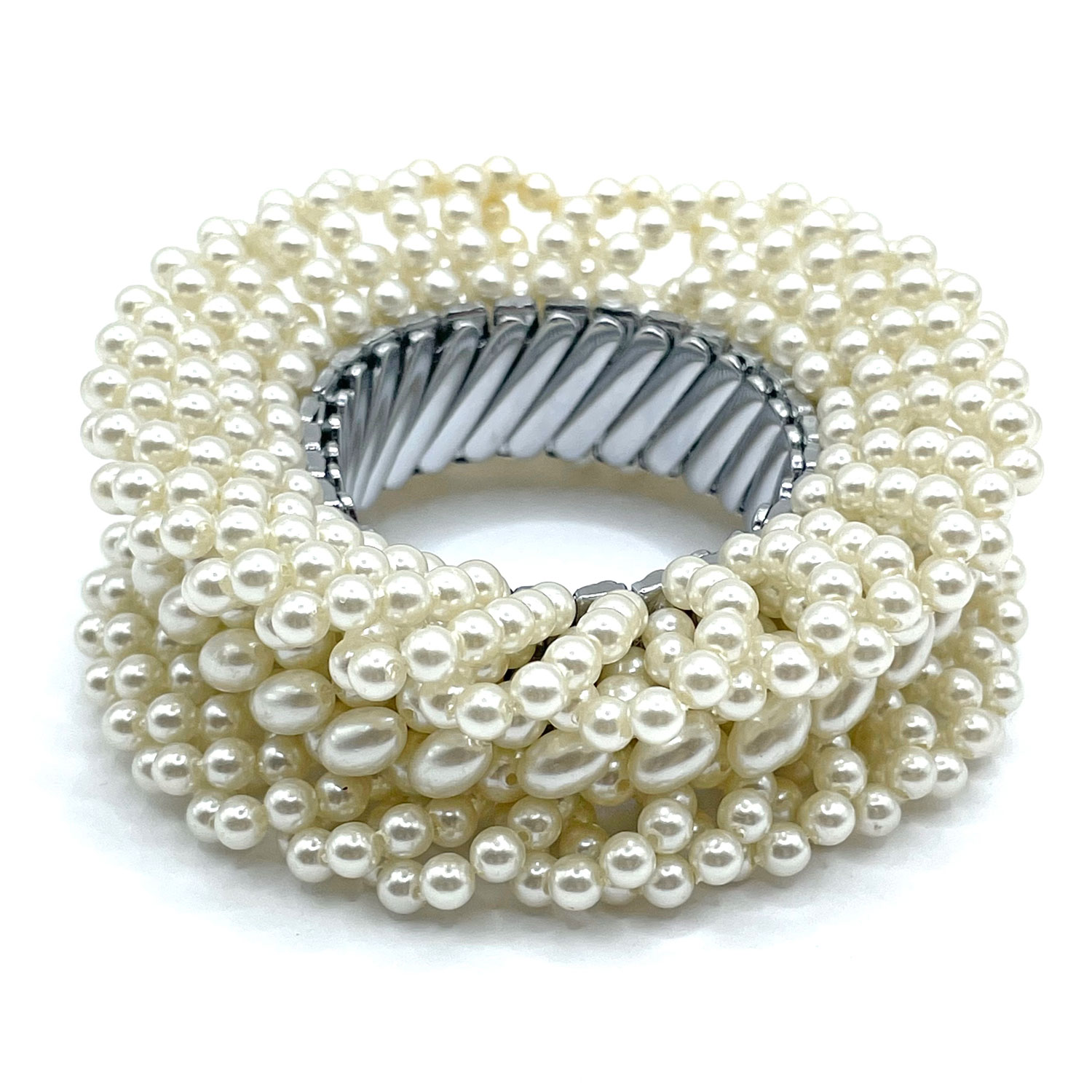 1950's faux pearl bracelet