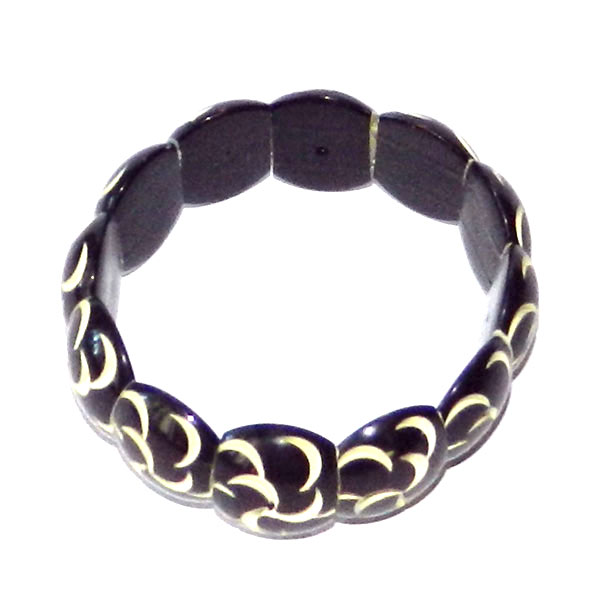 Carved celluloid expansion bracelet