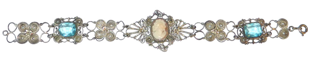 Vintage cameo bracelet