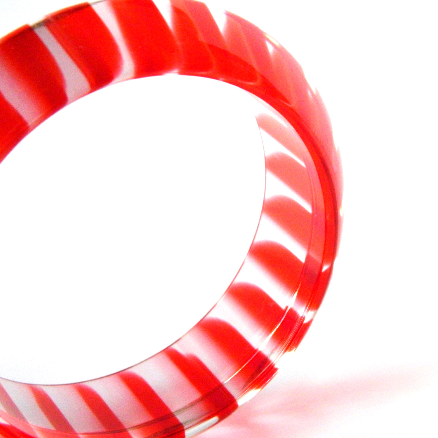 lucite bangle bracelet