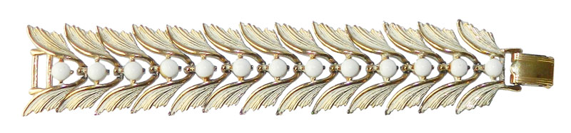 White enameled bracelet