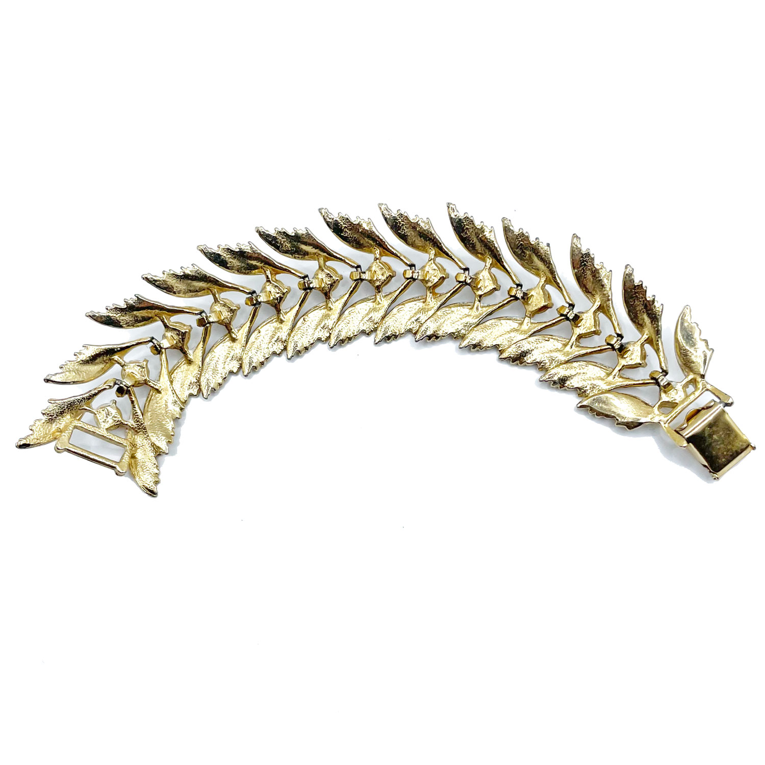 White enameled bracelet