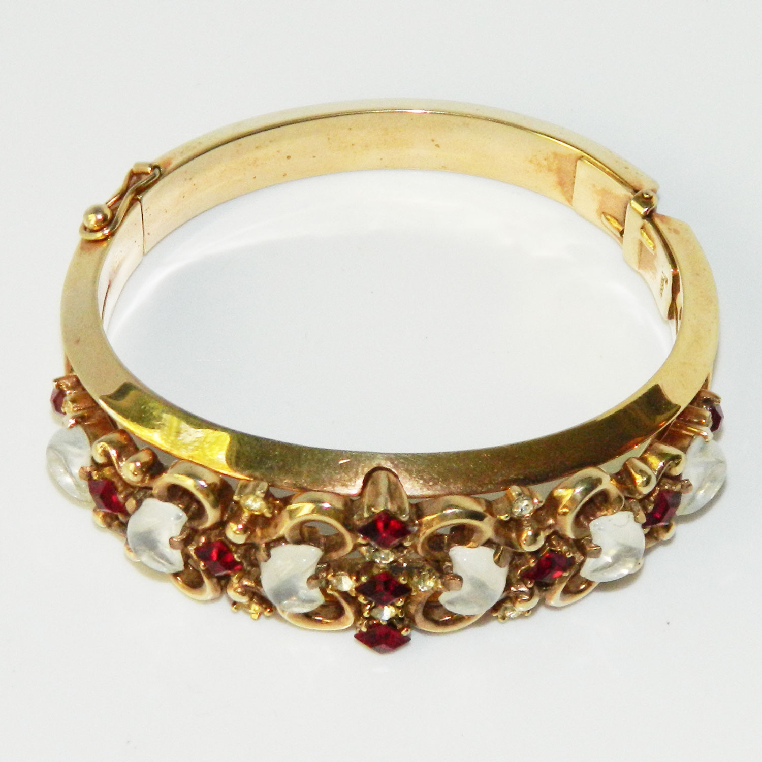 Trifari rhinestone bracelet