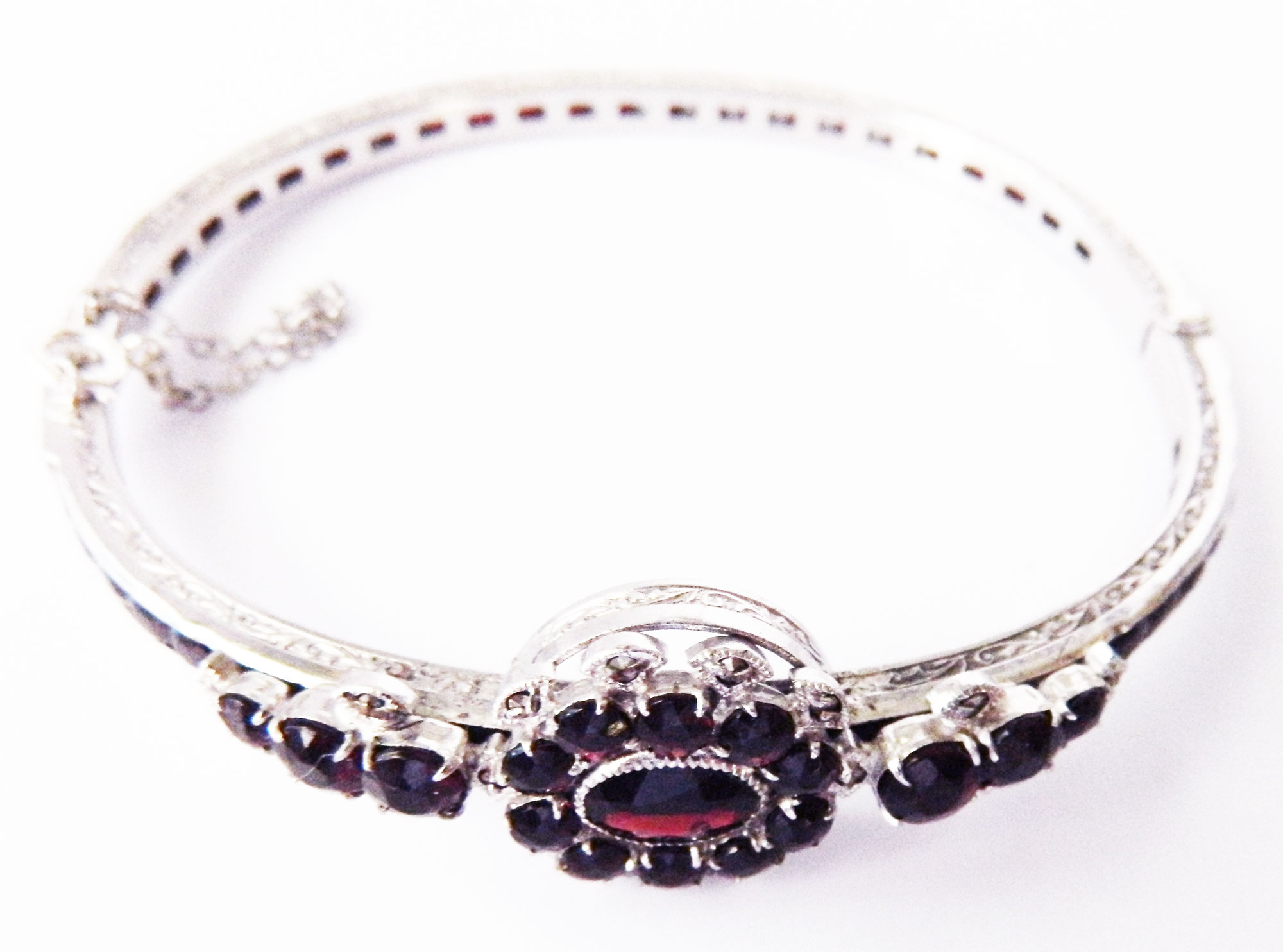 Silver garnet bracelet