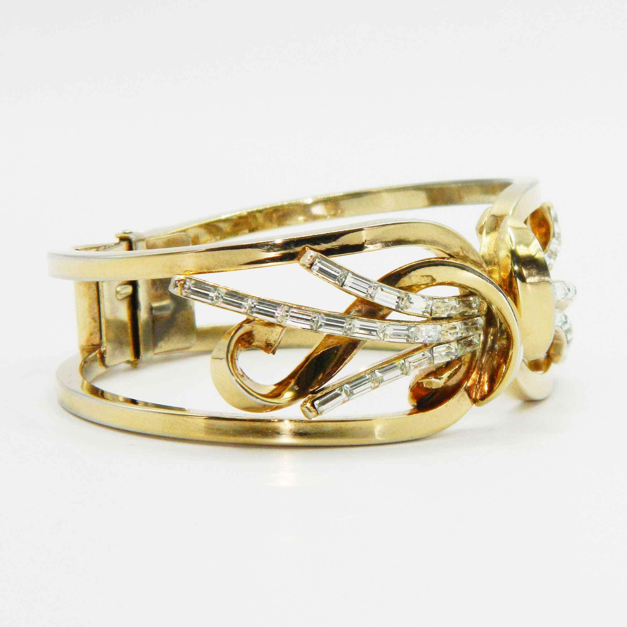 Trifari Meteor bracelet