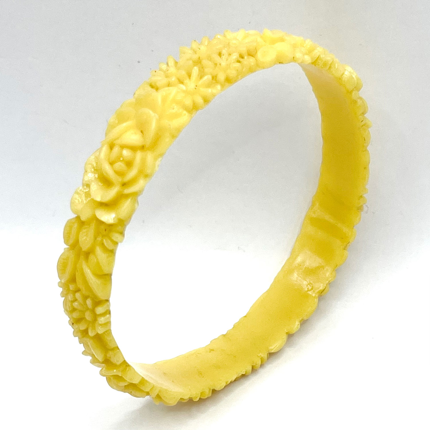 1930s floral celluloid bangle