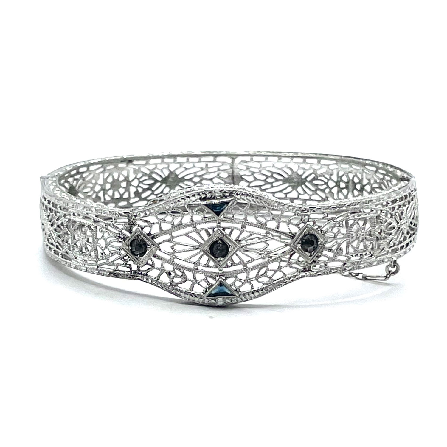 1920s Art Deco filigree bangle bracelet