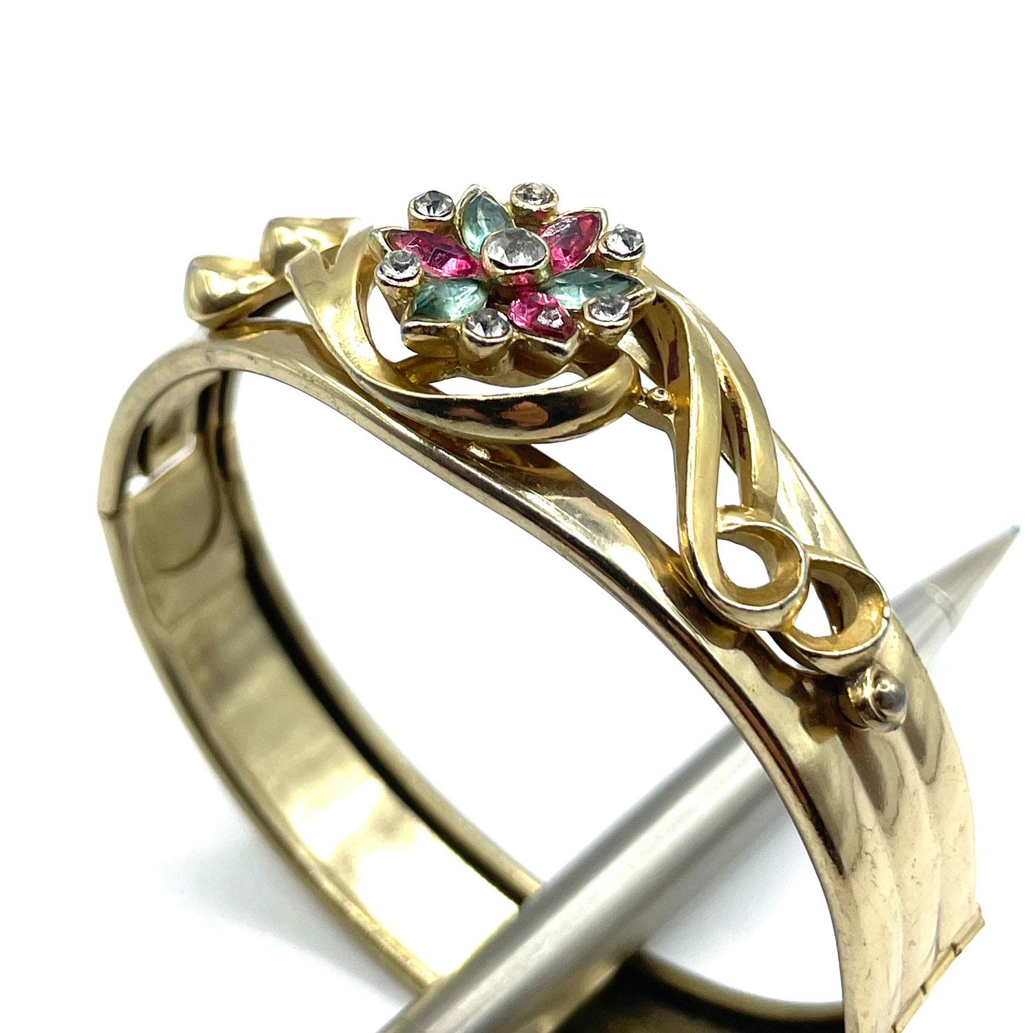 1940s rhinestone bangle bracelet