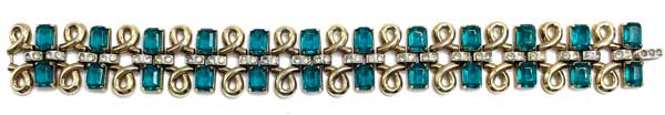 1940s Trifari rhinestone bracelet