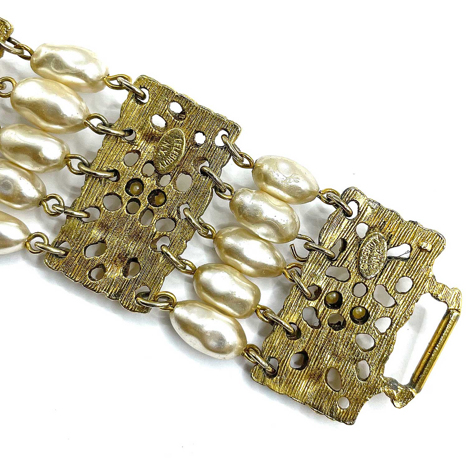 Vintage Celebrity NY Faux Pearl Bracelet