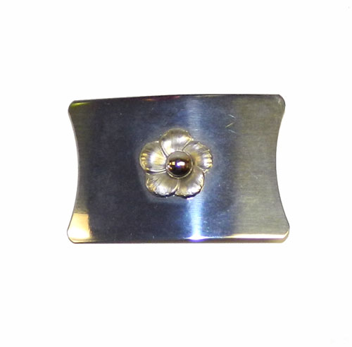 silver belt buckle