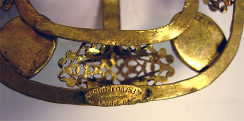 1930's Czechoslovakian glass and brass belt buckle