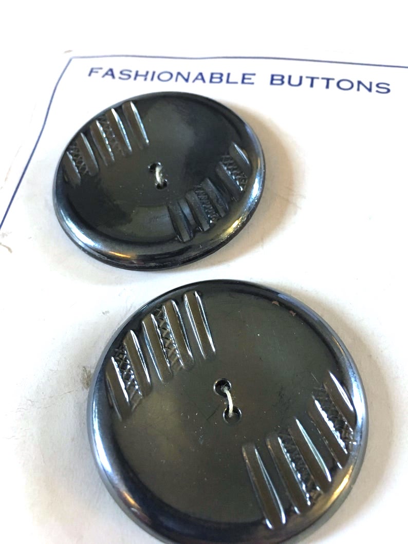 vintage buttons