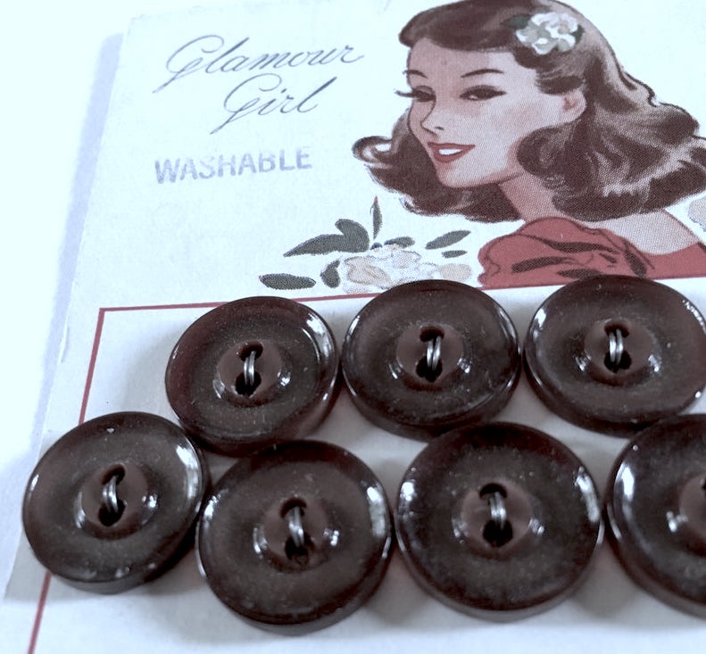 1940s shirt buttons