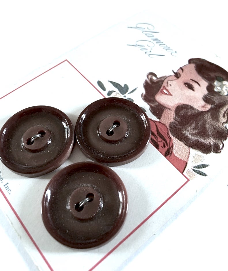 1940s buttons