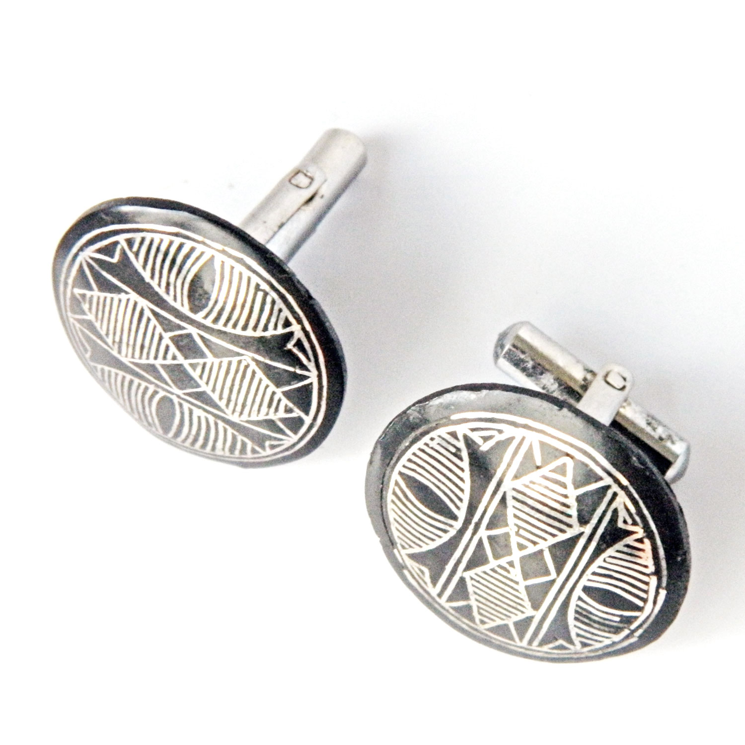 Neiloware cuff links