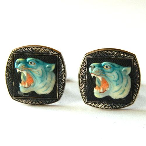 1950's Toshikane tiger cuff links