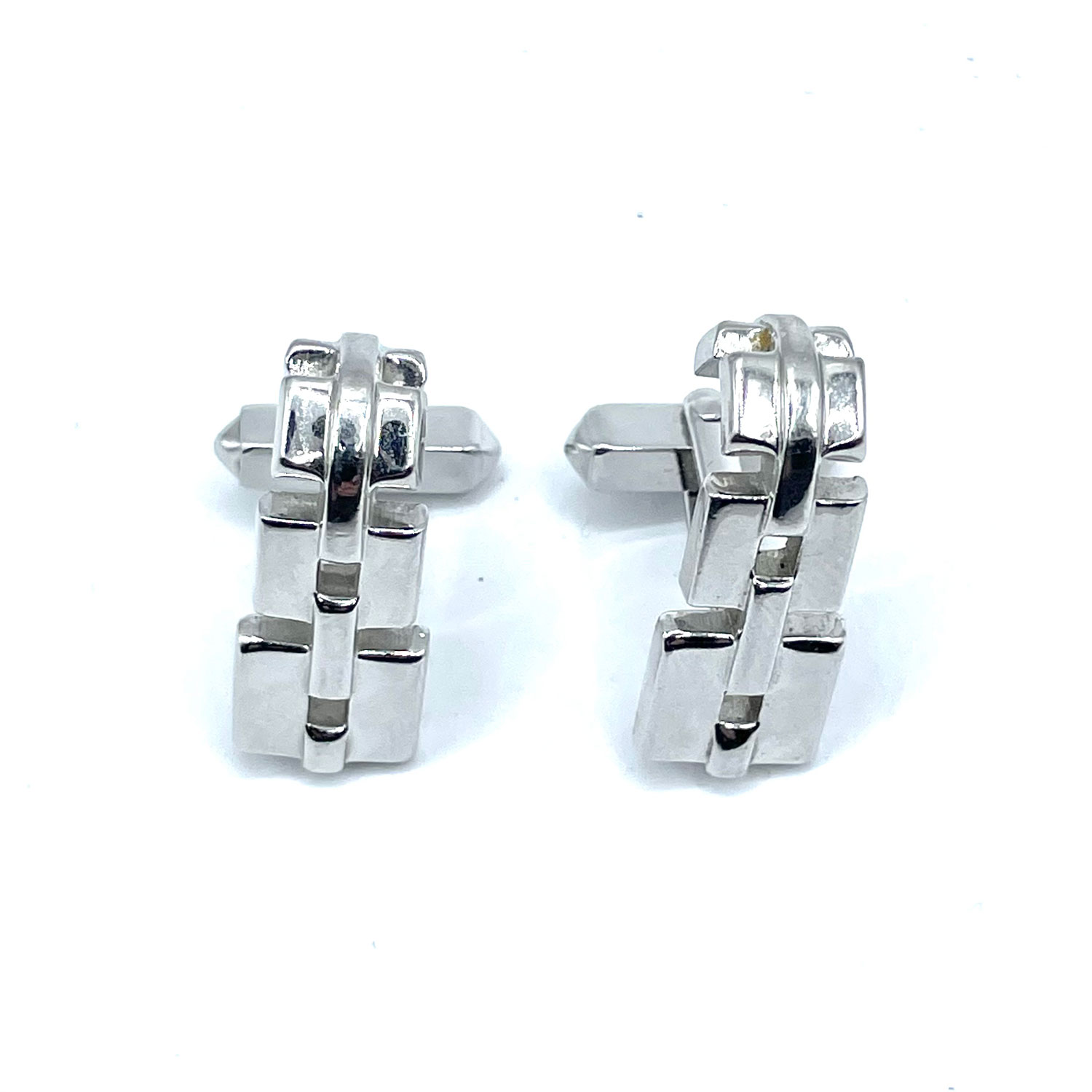 Chain link cuff links