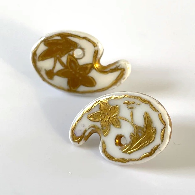 antique cufflinks