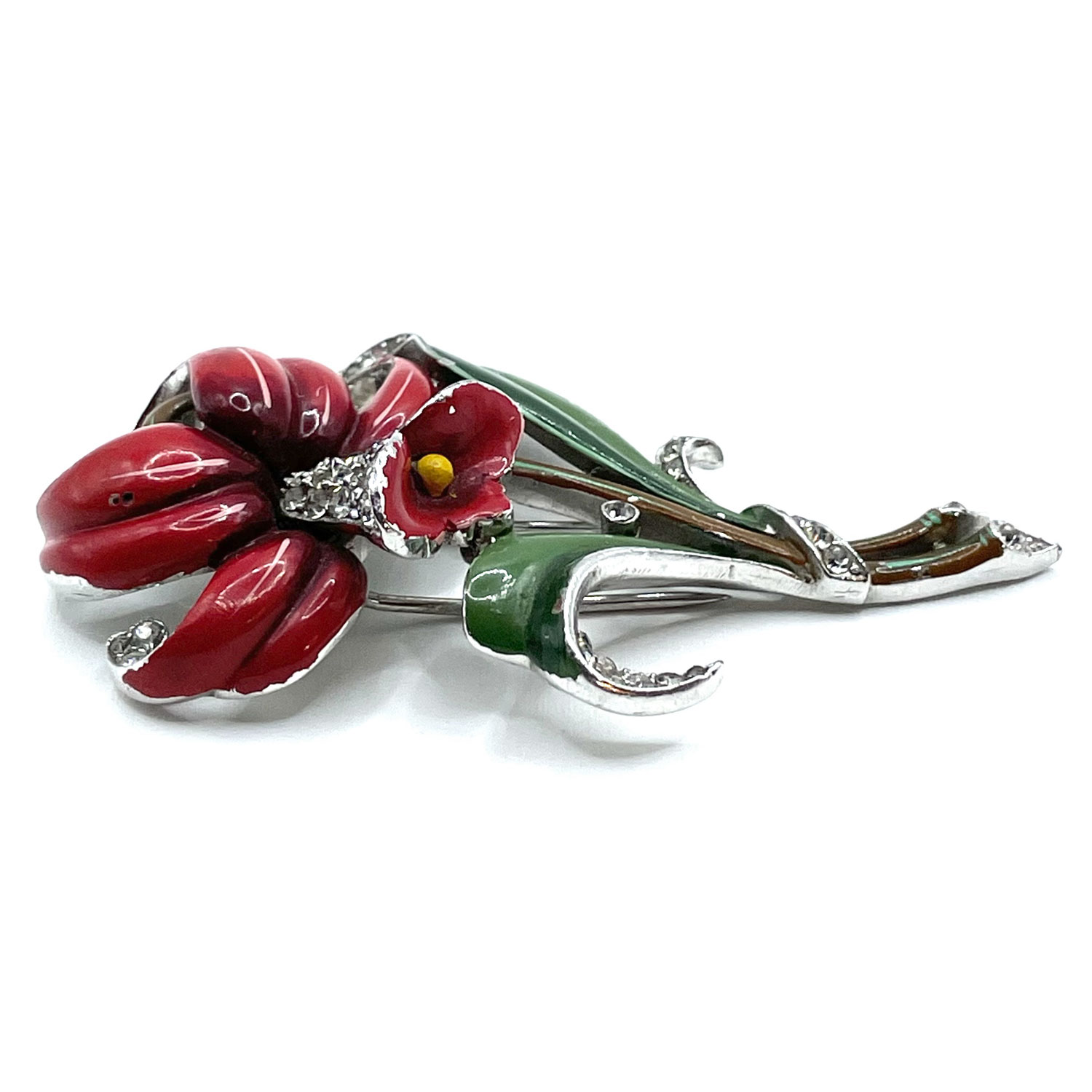 1940s Trifari enameled flower fur clip