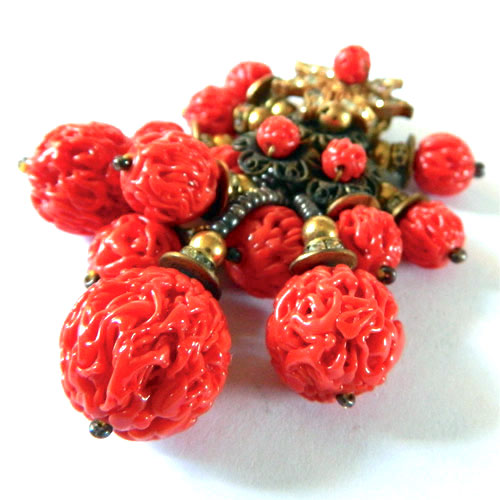 1930's Miriam Haskell dress clip