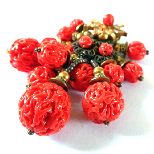 1930's Miriam Haskell dress clip