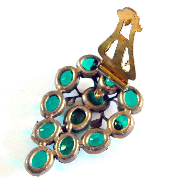 1930's green rhinestone clip