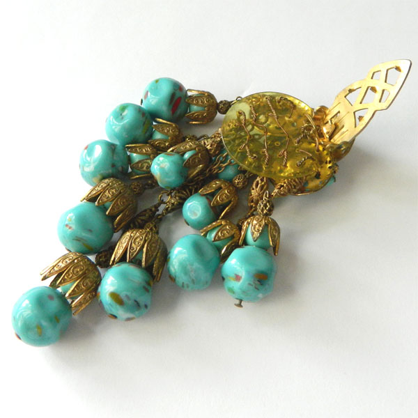 1930's Miriam Haskell dress clip