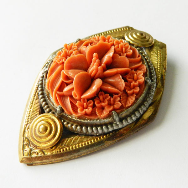1930's faux coral fur clip