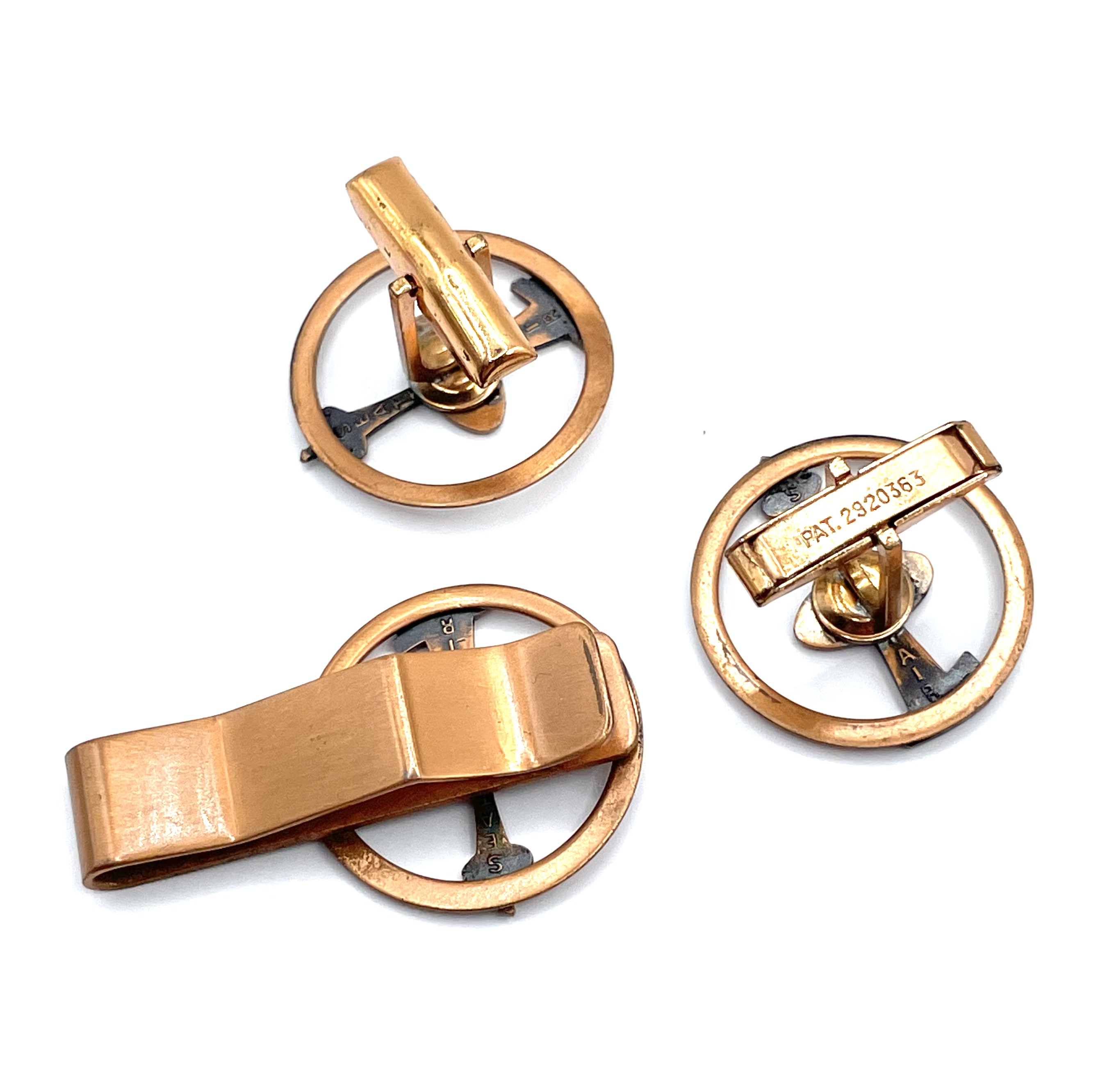 Space Needle cufflink and tie clip set