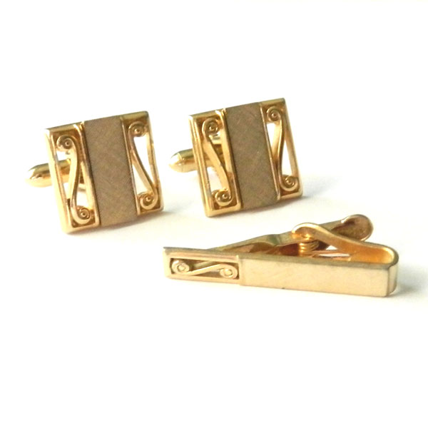 cufflink and tie clip set