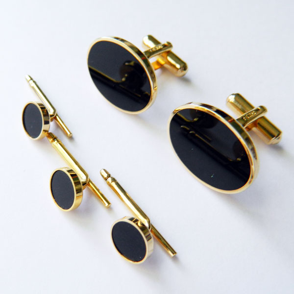 Cufflink and shirt stud set