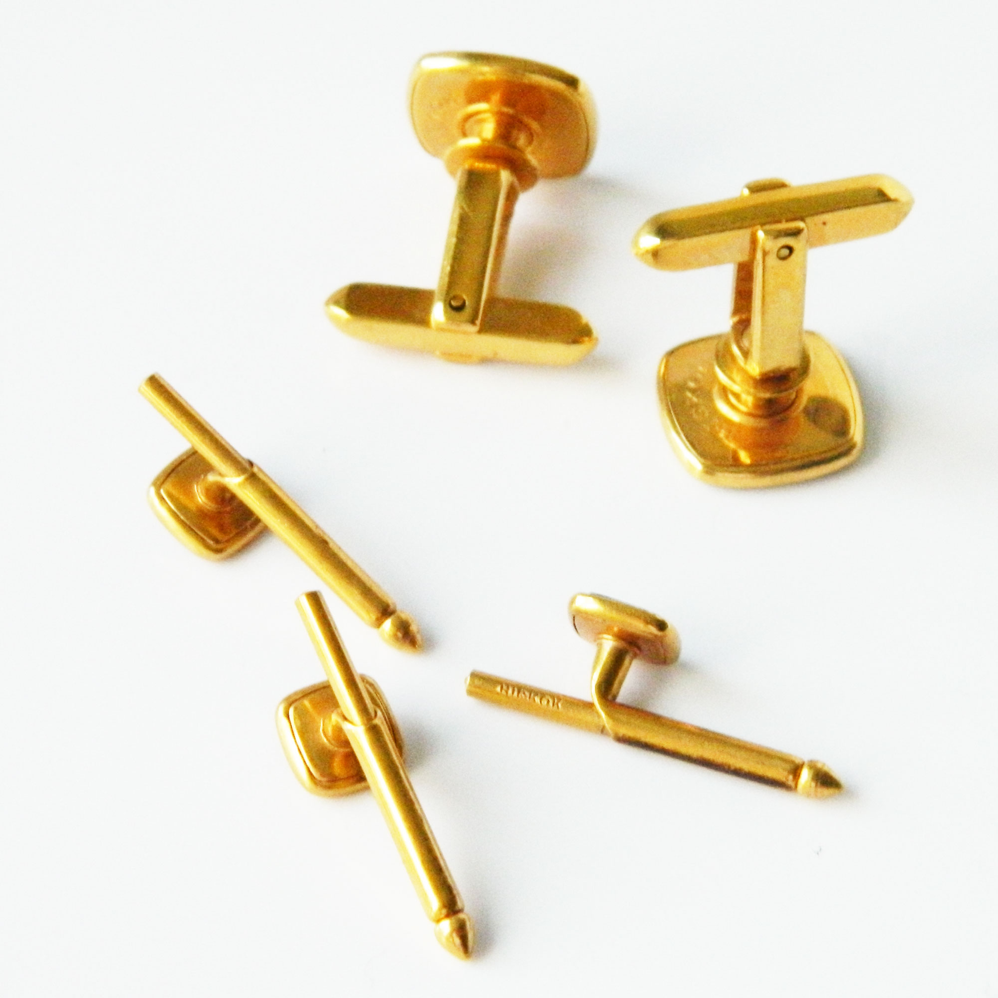 Cufflink and shirt stud set