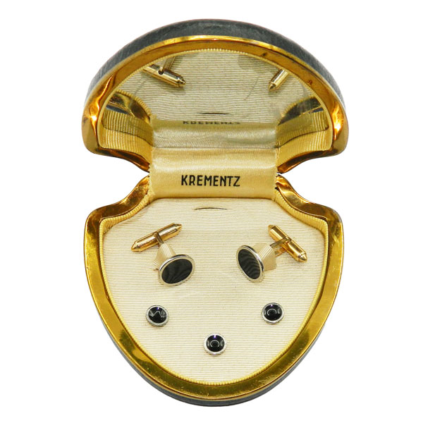 Cufflink and shirt stud set
