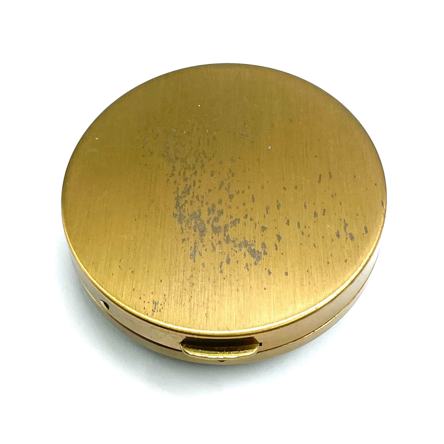 Spinach bakelite powder compact